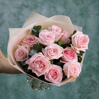 Букет из розовых пионовидных роз Пинк Охара