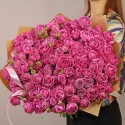 49 кустовых роз