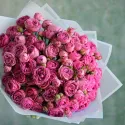 39 кустовых роз