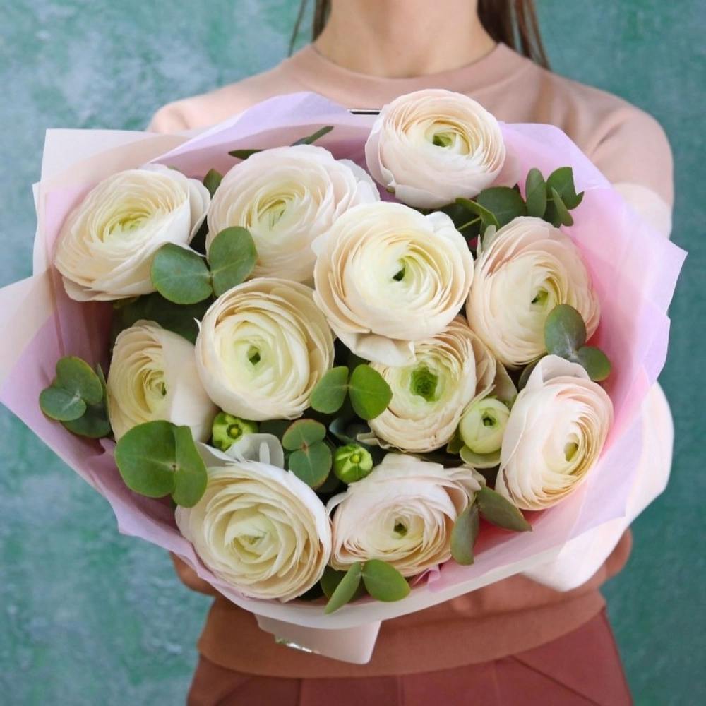 11 ранункулюсов