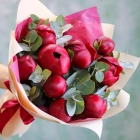 9 пионов