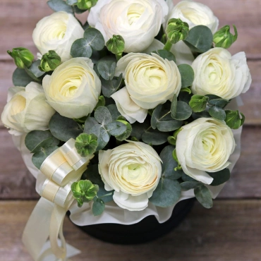 Ранункулюс в коробке