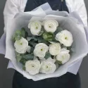 9 ранункулюсов