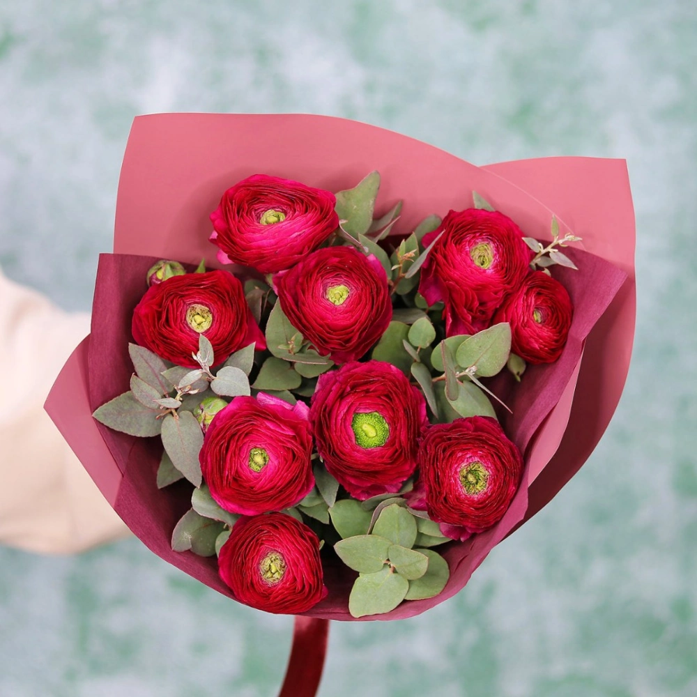 9 ранункулюсов 