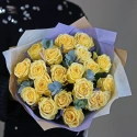 19 роз