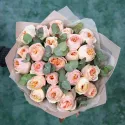 23 розы
