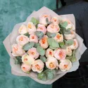 23 розы