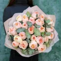 23 розы