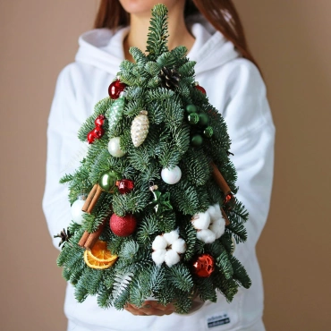 Новогодняя елочка "30"