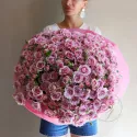 49 кустовых роз