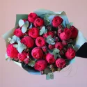 23 розы