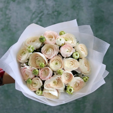 Букет Ранункулюсов