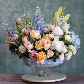 Цветы в вазе 