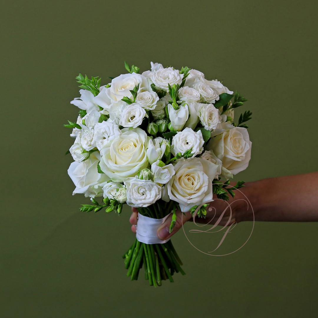 Свадебный букет из роз и орхидеи | Букет невесты купить | Интернет магазин  цветов dakotaflora.com