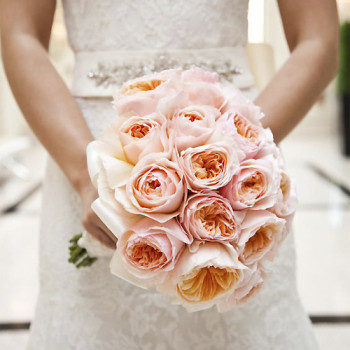 Свадебный букет из роз Джульетта